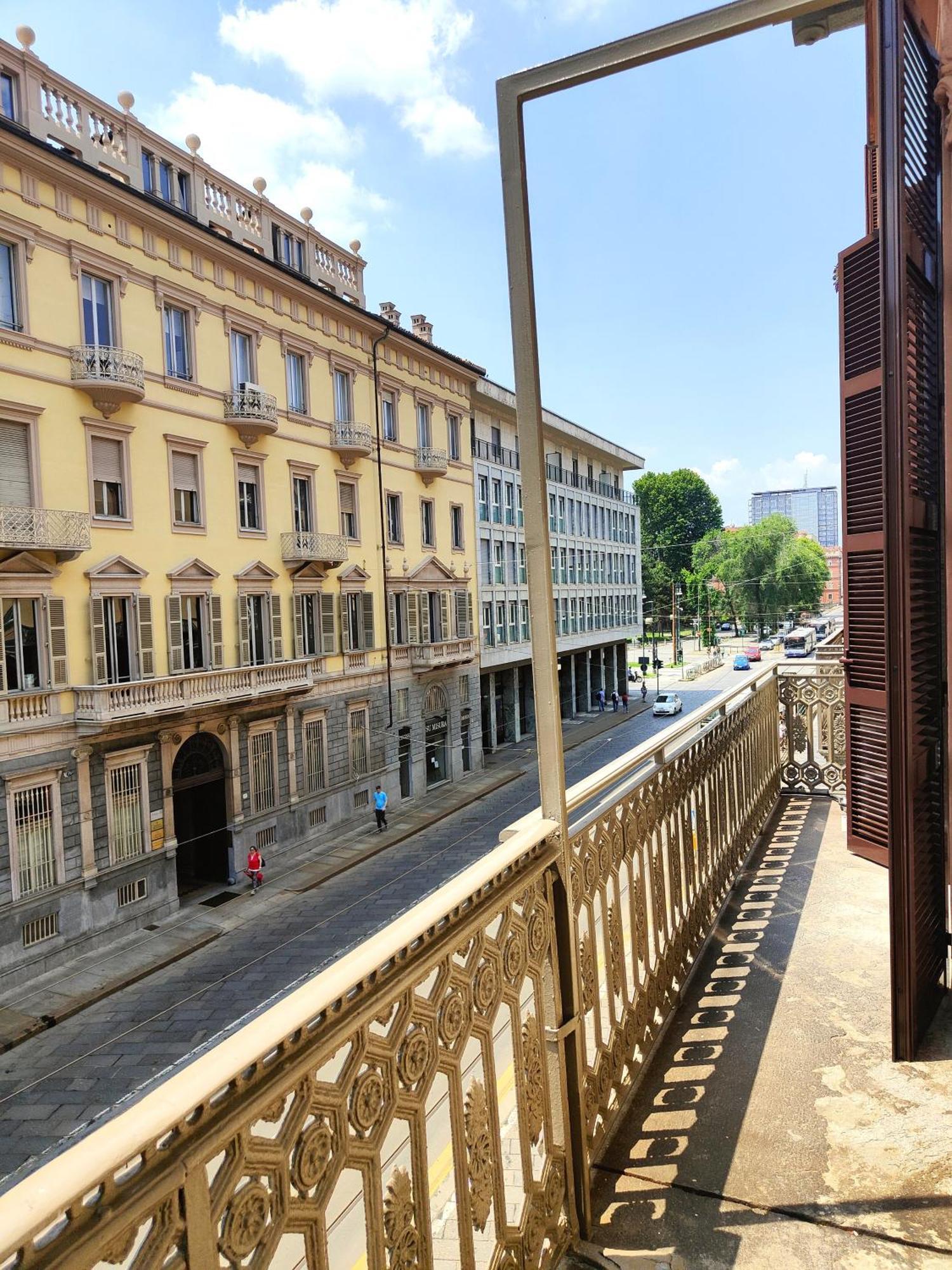 Hostdomus - La Marmora Suites Turin Exterior photo