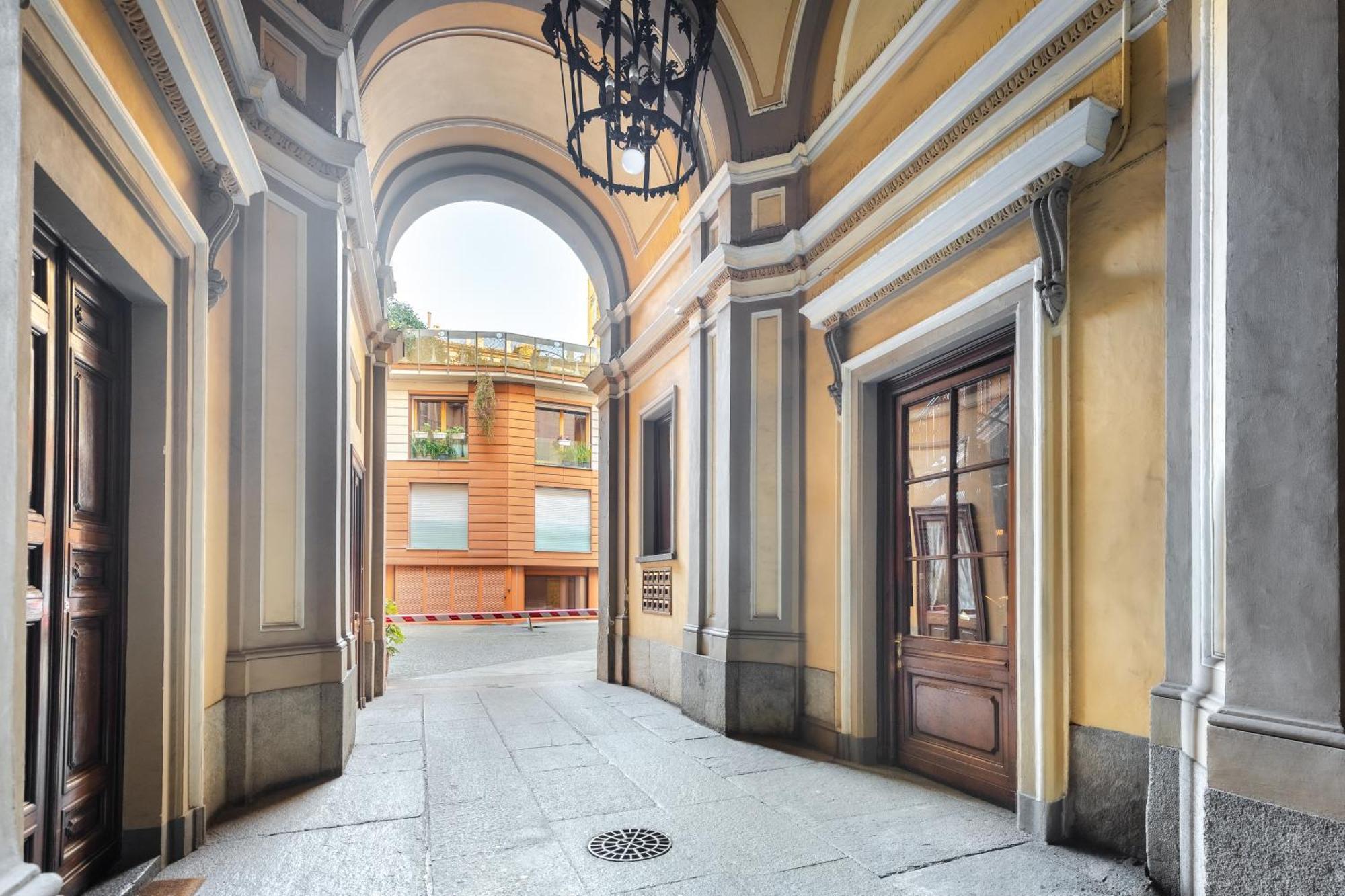 Hostdomus - La Marmora Suites Turin Exterior photo